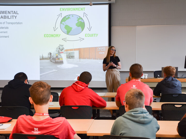 HDR engineers visited campus encouraged students to design using the Complete Streets method